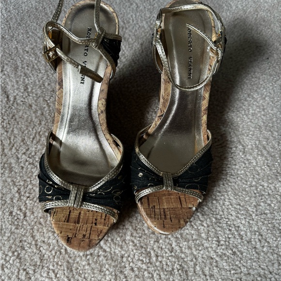 Black & Gold Sandals - Picture 3 of 3